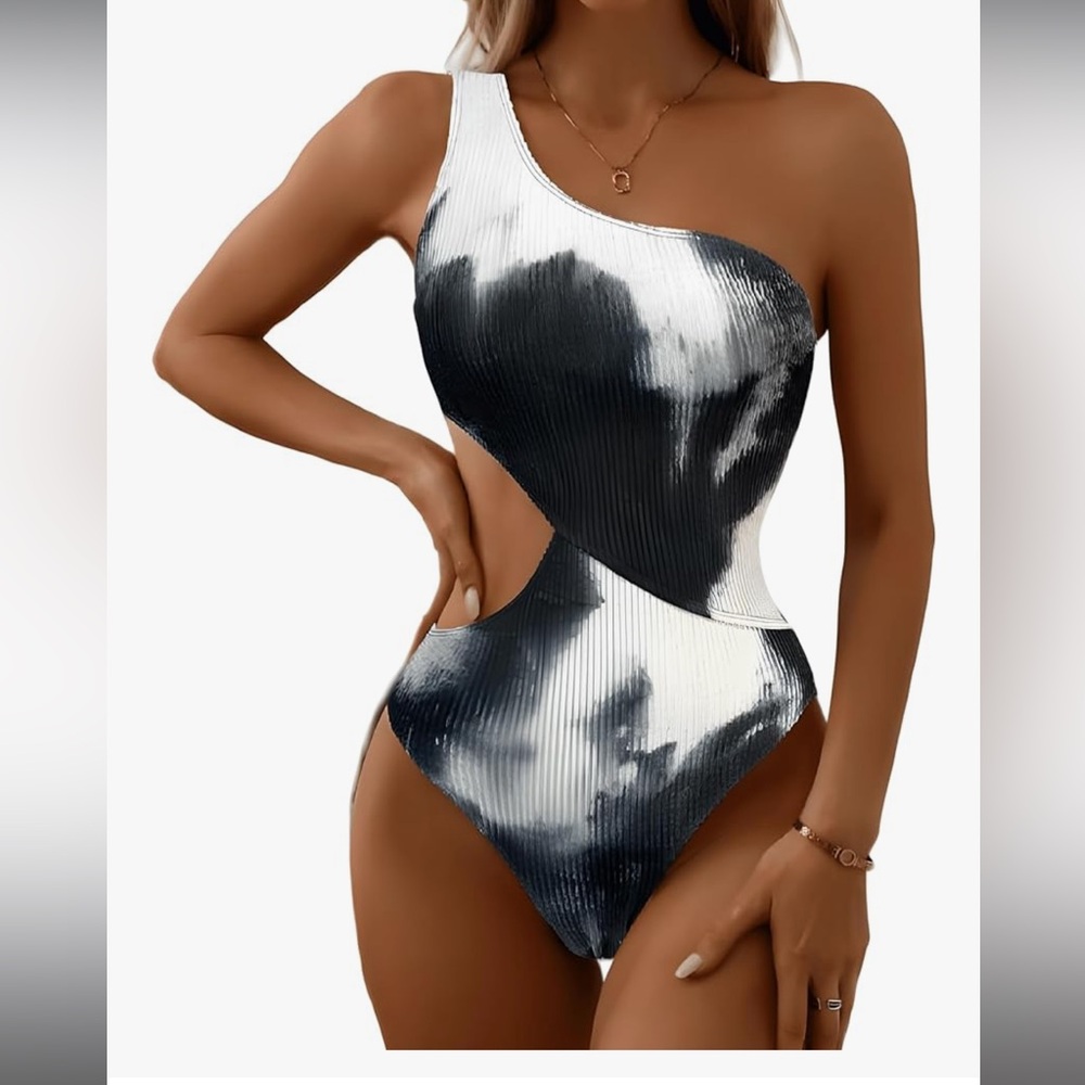 Black and White Tie-Dye One-Shoulder Swimsuit New with Tags